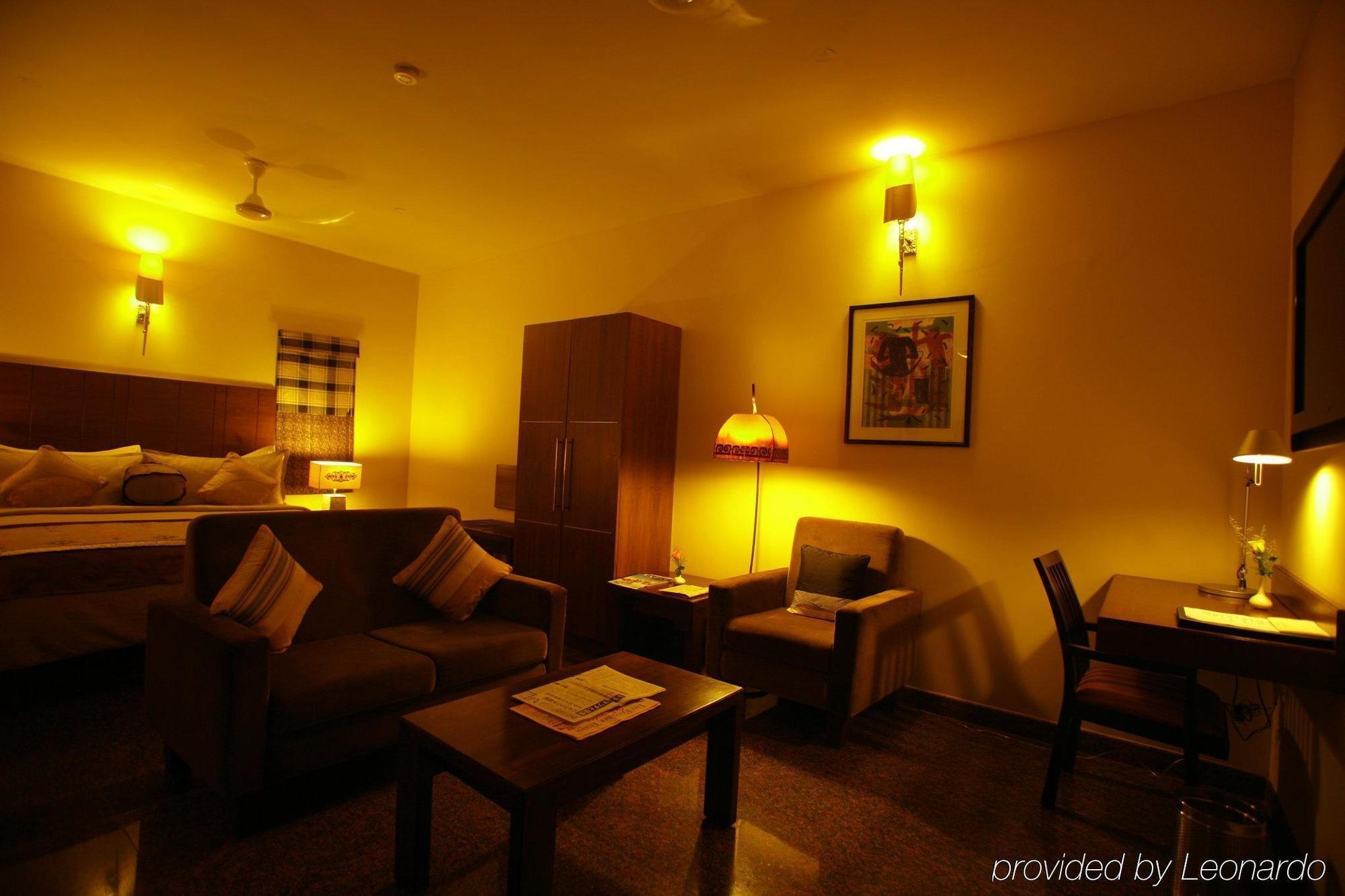 Justa Indiranagar Aparthotel Bangalore Eksteriør bilde