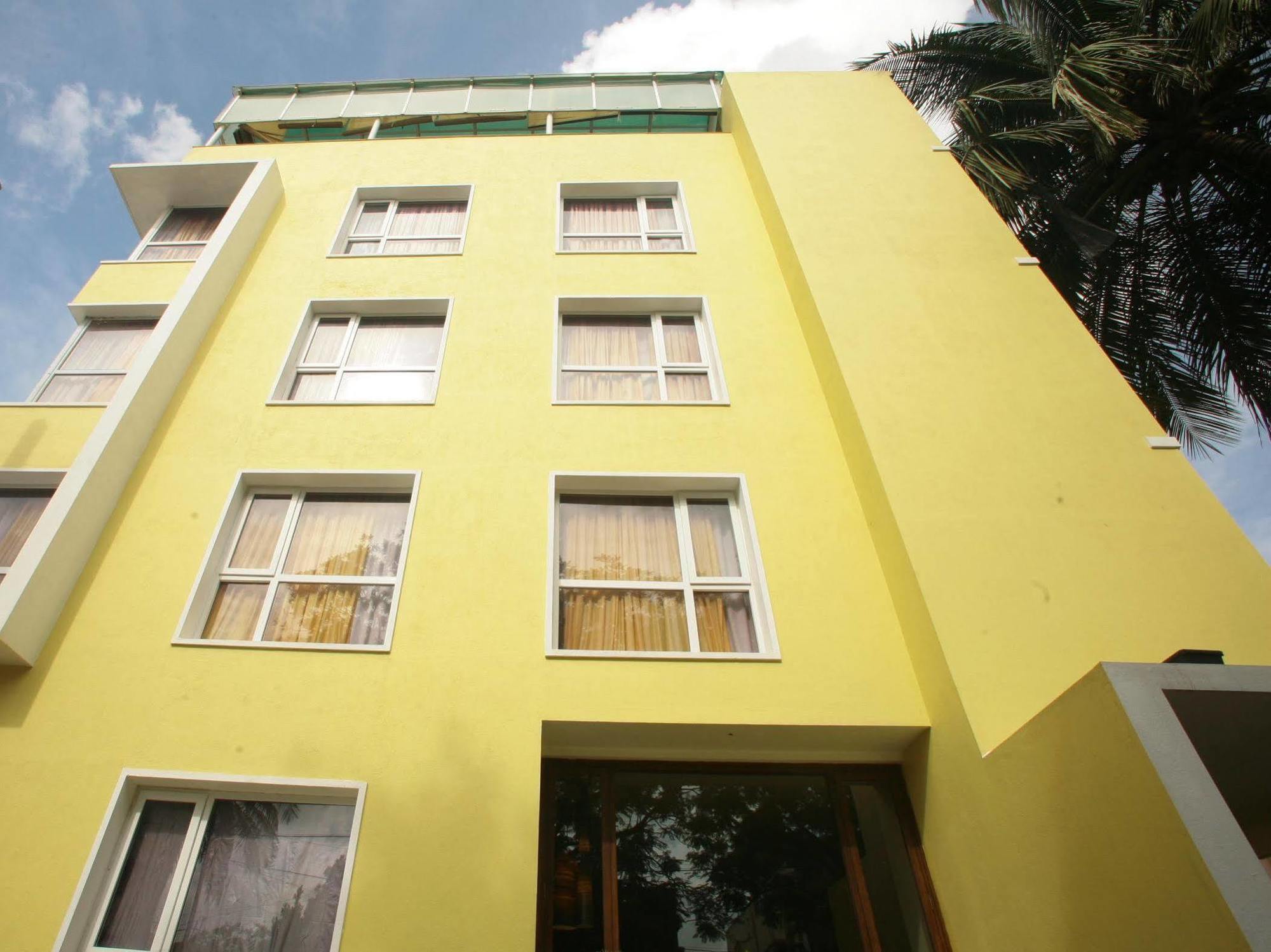 Justa Indiranagar Aparthotel Bangalore Eksteriør bilde